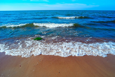 风景蓝色海与波浪的观光蓝海地平线滩白色的图片