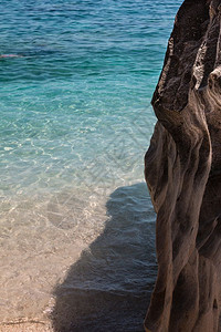 美丽的意大利夏季松石海附近的萨丁尼亚岛克利夫斯采取海洋图片