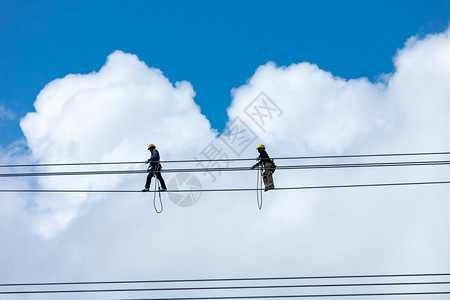修理安全泰国高压电缆系统和云天背景的安装和改造泰国金属丝图片