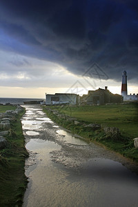 航海的岸线Dorset波特兰法案的渔场捕鱼棚纪念碑图片