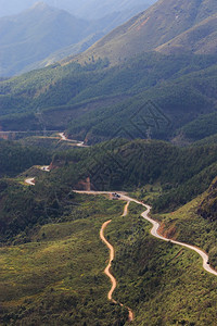 北维特南以萨帕拉奥凯伊省印度支那最高山峰顶脉黄昏季节蓝色的图片