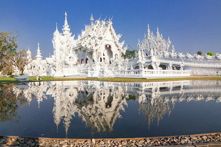 北方建造泰国清莱著名的白寺荣坤瓦清莱的白殿传统图片