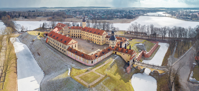 遗产历史白俄罗斯明克地区Nesvizh中世纪城堡空观察景图片