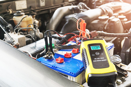 危化品车电压和汽车池温度的仪器设备化电子产品加修理背景