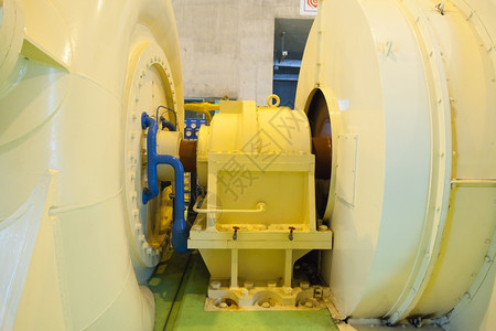 伏特工程利用水坝力发电的大型机械发电量由大坝用水发金属图片