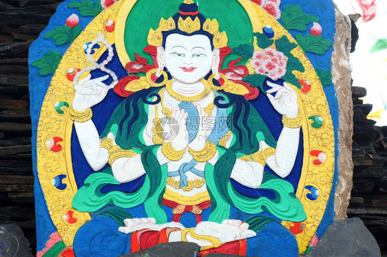 亚洲绿色宗教的古老墙壁绘画在藏历史长袍中的布泽美术图片