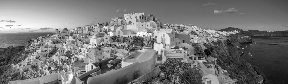 圣托里尼岛日落的奇观之景著名的欧亚城希腊洲屋村庄费拉图片