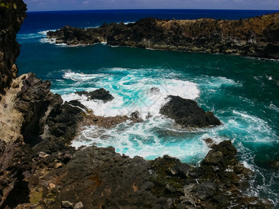 蓝色的旅游杭加复活节岛海岸线复活节岛海岸岩石和洋复活节岛岸线复活节岛海岸岩石洋图片