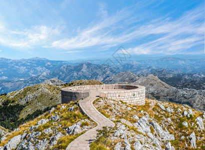 黑山LovcenNjegosMausoleum的景点山脉旅行最佳图片