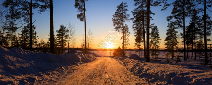 自然斯堪的纳维亚语天空瑞典的冬季日落图片