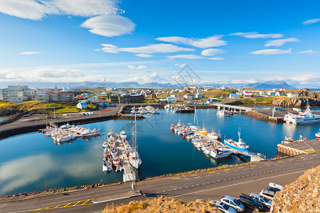 航海的地点夏天Stykkisholmur镇冰岛西部Snaefellsnes半岛图片
