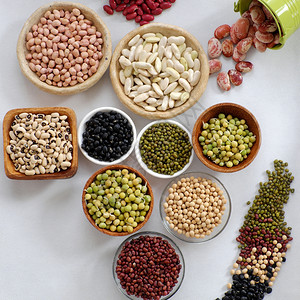白背景全豆收集越南农产品纤维食降低胆固醇预防癌症稳定血糖增强免疫系统使心脏健康所有的豆子食物图片