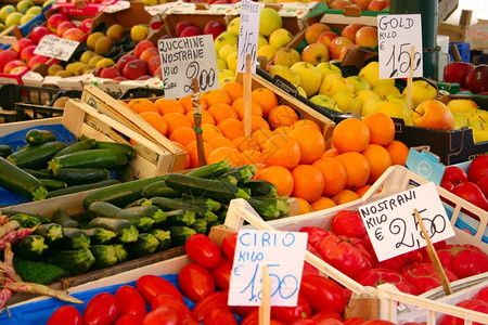 意大利市场上的美味水果和蔬菜意大利市场可口维生素新鲜的图片