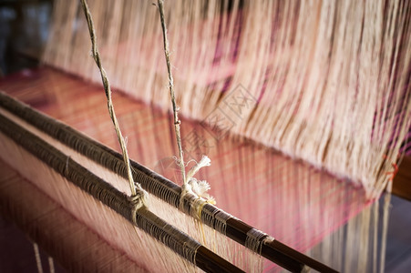 乡村的服装博物馆与未完成的纺织工作编生机图片