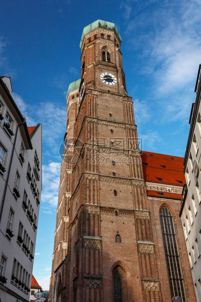 欧洲的玛丽安德国巴伐利亚慕尼黑晚间我们的夫人Frauenkirche教堂图片