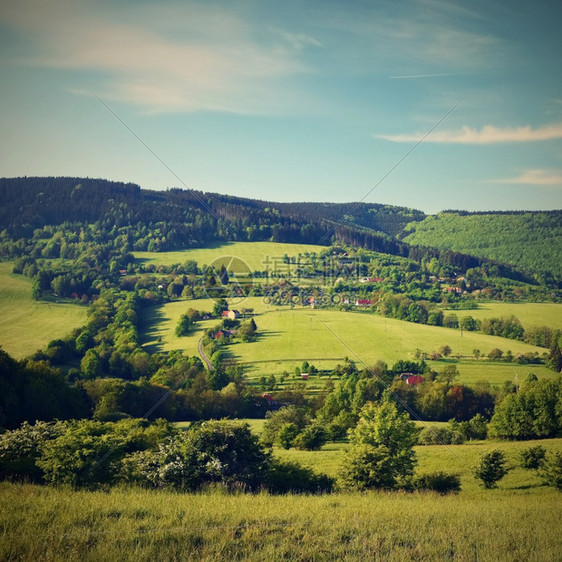 夏季山区美丽的风景捷克白喀尔巴阡山脉欧洲农村季节日落图片