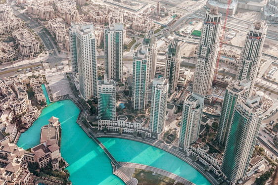 建筑学阿拉伯东从世界最高塔台BurjKhalifa看到迪拜图片