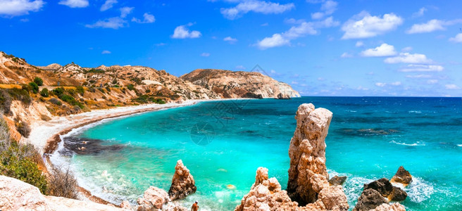 放松塞浦路斯岛美好海洋和贝阿希佩特拉托乌罗米海景山图片