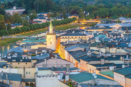 日出城市奥地利落的夏天萨尔茨堡市际的美景目地图片