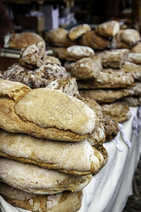 传统工匠面包每日食品细节纸木板可口图片