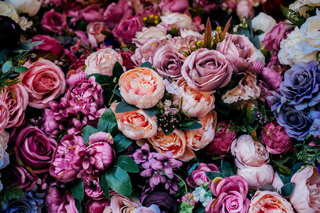 装饰风格花瓣朵艺术由彩色的人工玫瑰制成庆典图片