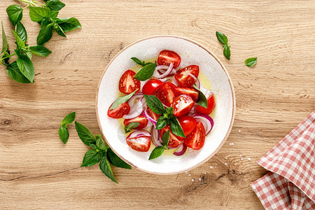 番茄橄榄油沙拉图片