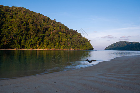 太阳泰国素林岛热带屿海泰国苏林岛美丽海岸图片