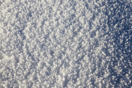 亮度沙丘冬季雪在下后出现冬季的雪流在天飘动季质地图片