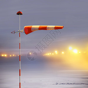 在非飞行夜间机场的风浪使气象速膨胀冒险雪警告图片