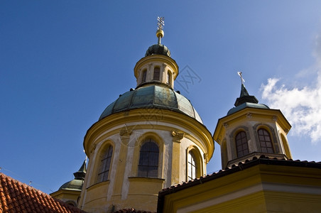 游客寺庙高的布拉格郊区小型朝圣教堂布拉格郊区图片
