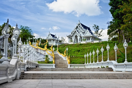开奥楼梯泰国克拉比镇KaewGrovaram寺庙建造图片