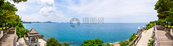 地平线全景LadKoh观察点高角度测海岸线上美丽的自然岩石景观在泰国SuratThani的KohSamui岛泰国Panorama图片