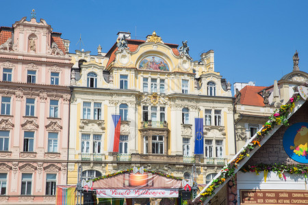 走游客捷克布拉格市旧市中心街和旧建筑2019年4月日旅行照片屋图片