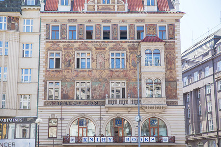 路墙欧洲捷克布拉格市旧市中心街和旧建筑2019年4月日旅行照片图片