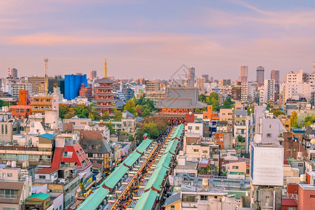 目的地佛教日落时本东京浅草地区的顶端景色全图片