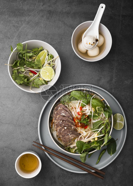 汤市场顶视图品种越南食物新鲜的图片