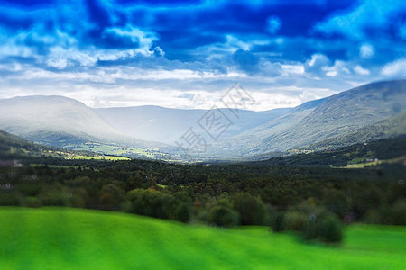 斯堪的纳维亚天空墙纸挪威夏季峡谷地貌背景hd挪威夏季山谷地貌背景1图片