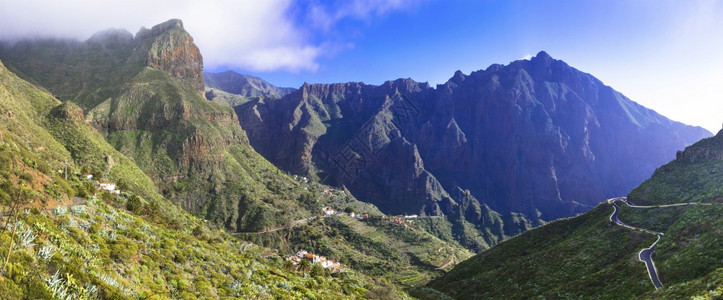 活动旅行令人印象深刻的火山脉特内里夫加那利群岛徒步旅行图片