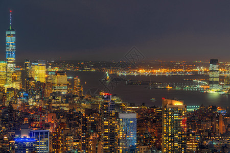 帝国城市景观美中心天际建筑和带有旅游概念的摩天大楼纽约城市风景最顶端场位于下曼哈顿中央图片