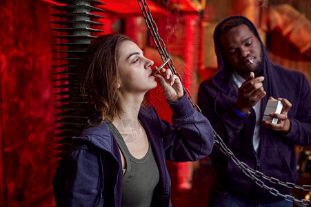 永久抑郁症成瘾的男女烟率高居不下成瘾的男女吸烟率药品麻烦设计图片