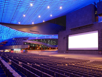 文化拥挤釜山电影中心有空座位和白屏幕的电影院釜山中心是国际电影节BIFF的官方场地商业图片
