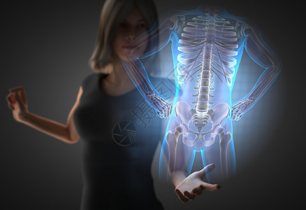 妇女及带骨头的全息图医生考试背部图片