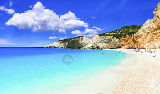 希腊最好的海滩爱奥尼亚群岛莱夫卡达美丽的波尔图卡齐基船爱奥尼亚人天堂图片