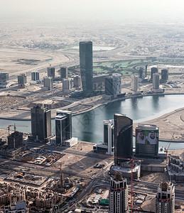 生活街道地标迪拜酋长国的建筑迪拜市下城天梯和公路图片