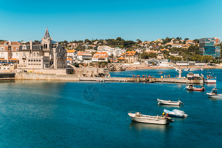 葡萄牙夏季卡斯伊海滩城镇和码头葡萄牙夏季卡斯伊海滩城镇和码头假期欧洲建造图片