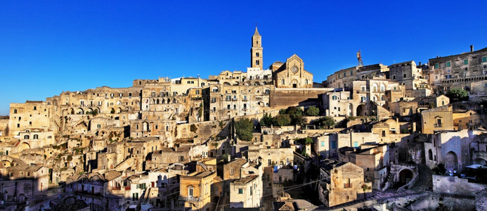 镇结石遗产Basilicata的古老洞穴城市Matera意大利的地标和流行旅游景点图片