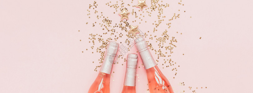 粉色香槟与金色闪片图片