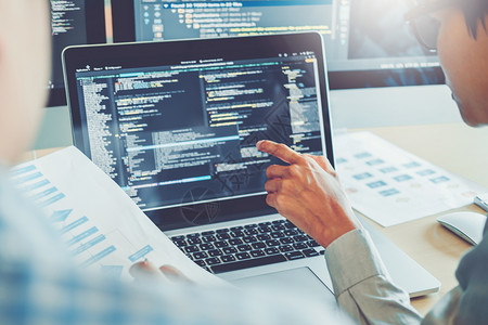 设计和编码技术软件公司办室的开发和编码技术软件公司办室在职的背景