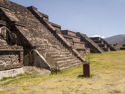 旅行结石地标墨西哥古老的提奥蒂瓦坎市总景图片