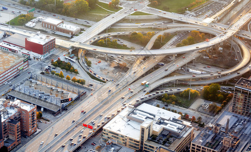 状态收费公路交通芝加哥IL美国october28016州际高速公路交接空中视图图片